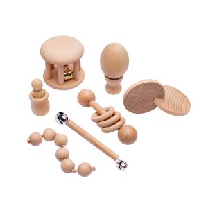 China Graphic Rattles 7Pc Wooden Teether For Baby Wooden Teething Ring factory