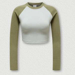 China Autumn and Winter American Retro Color Contrast Long-Sleeved Spice Girls Short Women′s T-Shirt Custom Logo factory