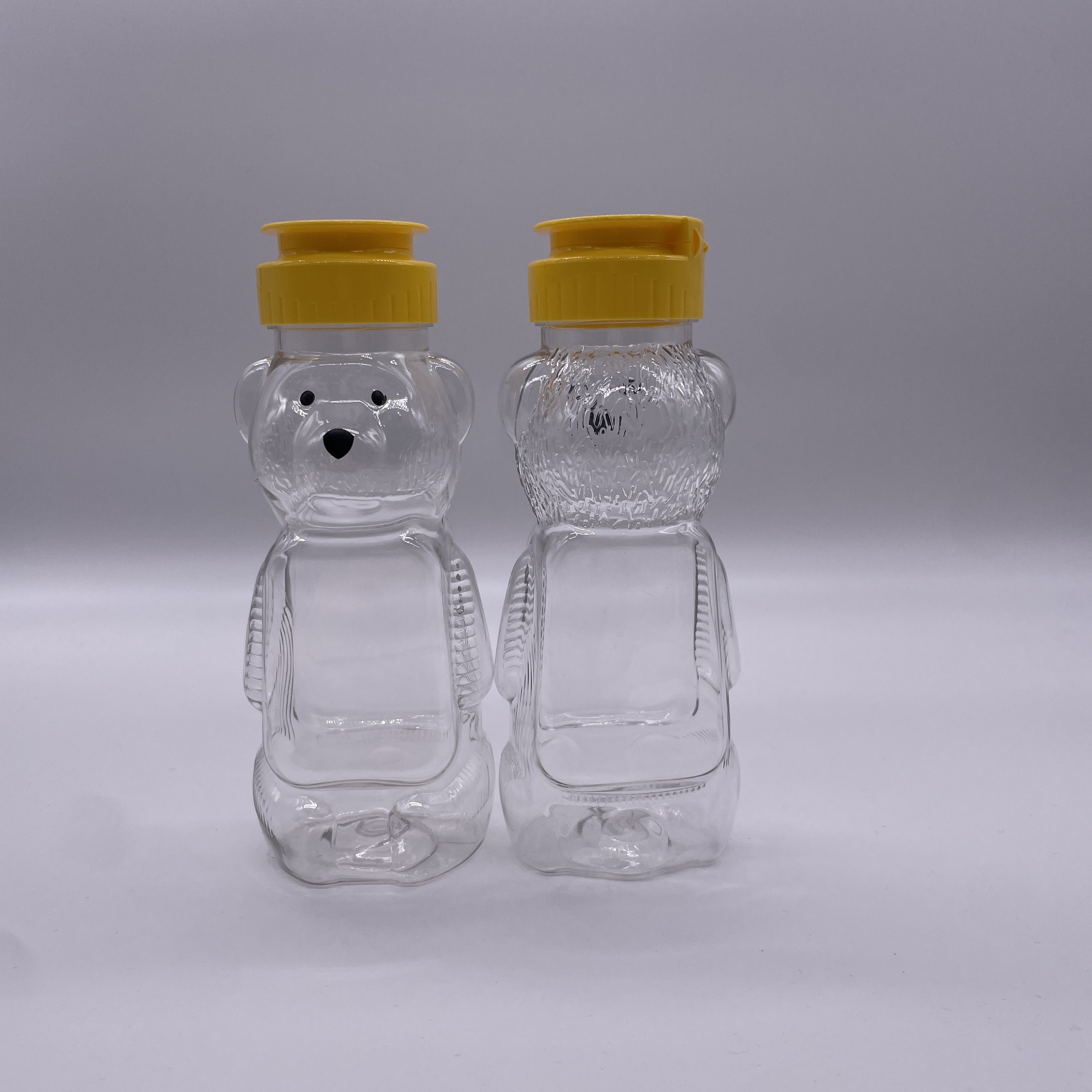 Food Grade Bear Shape 200ml Plastic Beverage Bottle with Aluminum Screw Cap