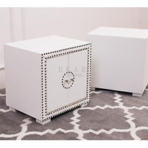 China Bedroom Furniture Cabinet White Leather Bedside Table factory