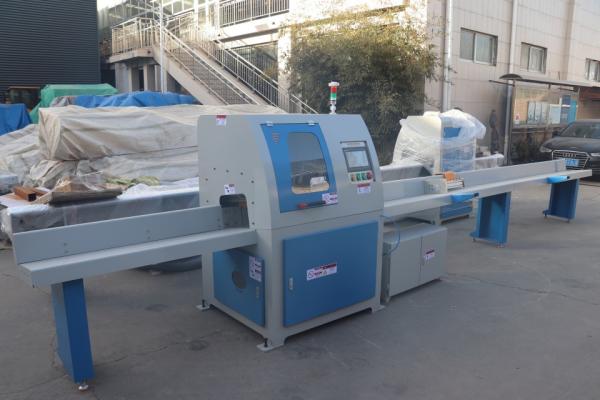 High Speed Timber Automatic Wood Cut Off Saw / Wood Cutting Machine For Wood