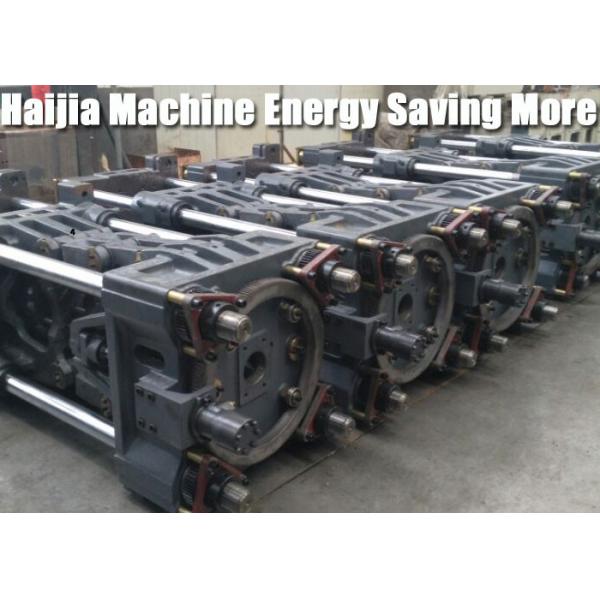 China Chrome Plated Tie Bar Stretch Injection Molding Machines High Rigidity factory