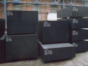 China Chrome Forged Steel Block Hot Work Die &amp; Thin Wall Plastics Mold factory