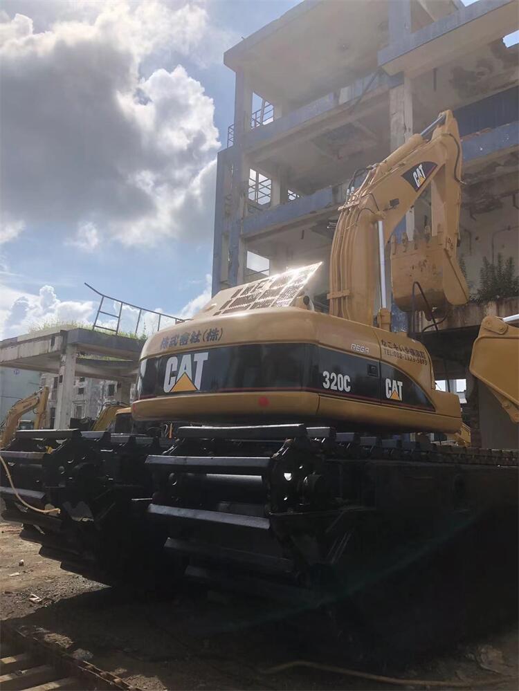 2012 Original American CAT 320 20 Ton Caterpillar Boat Excavator in 2100 Working Hours