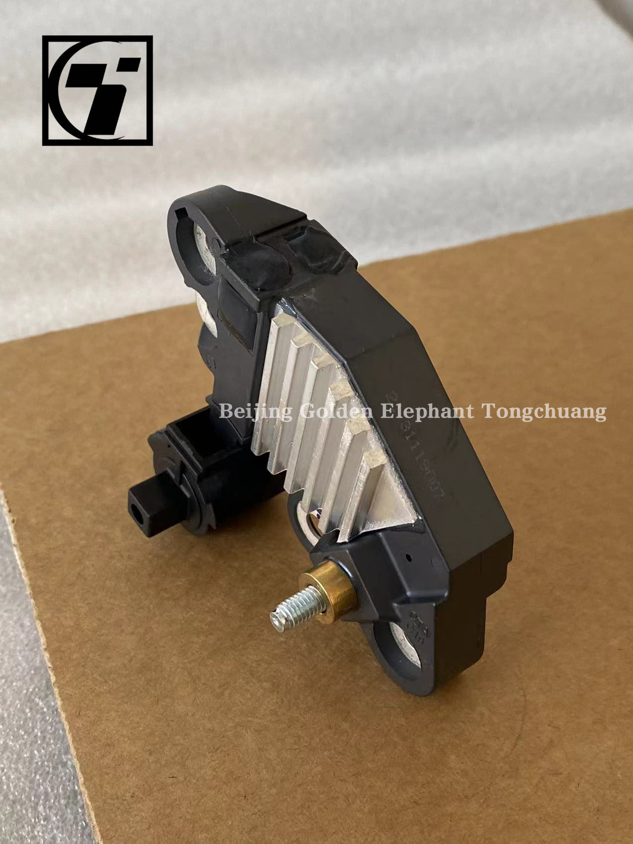 2016 Foton Aumark 28V Voltage Regulator FTD2556AE for Cummins 3.8 Engine MRT CTX Oiling