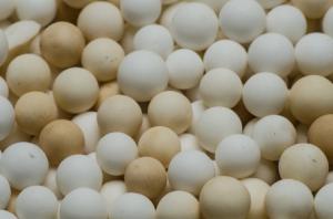 China Ball Mill High Alumina Ceramic Ball For Material Grinding factory