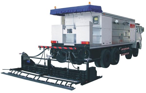 Bituminous Gravel Synchronous Sealing Truck , Sealer Truck , Max.Sealing Width