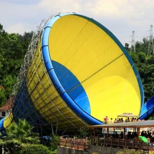 China Attractive Large Tornado Water Slide Games Ashland / DSM Resin For Water Park factory