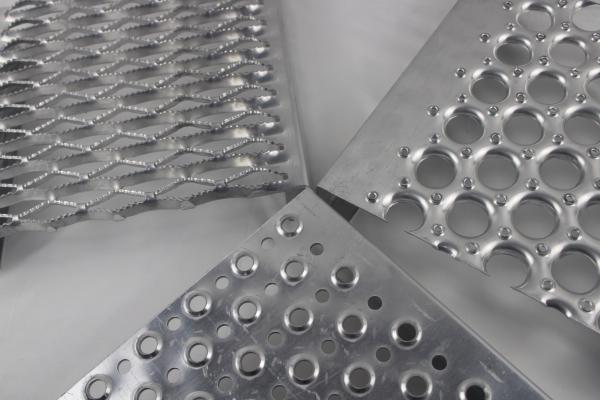 Grip Strut Safety Grating Perforated Anti Skid Plate For Steps Factories