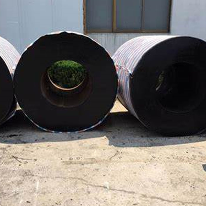 Black Cylindrical Marine Fenders Durable Fenders For High Impact And Low Maintenance