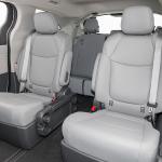 Electric MPV 7-Seater Hybrid SUV Minivan with Driver's Seat Adjustment Electric