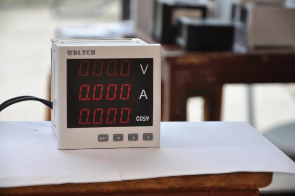 China Current Ac 1a/5a Digital Multifunction Meter Easy Operating 48 * 48mm Mini Size factory