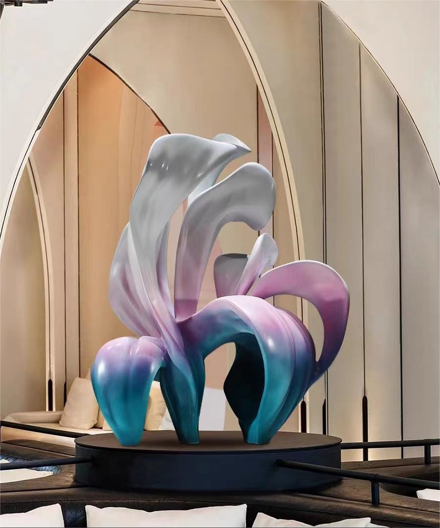 Bespoke Large Floor Standing Flower Fiberglass Sculpture Marble Base For Hotel Lobby