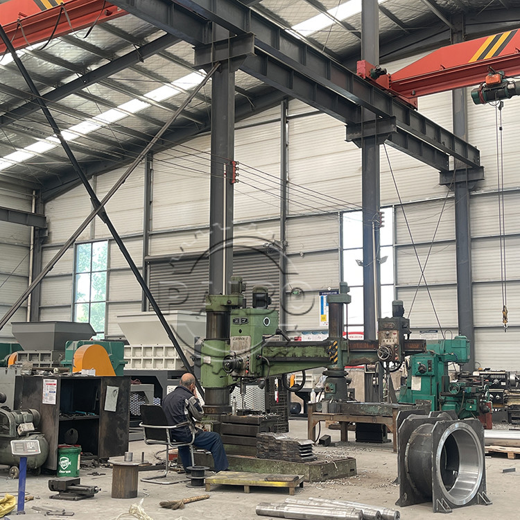 Waste Metal Shredding Machine Metal Crusher Double Shaft Shredder For Recycling Brass/Copper/Aluminum Materials