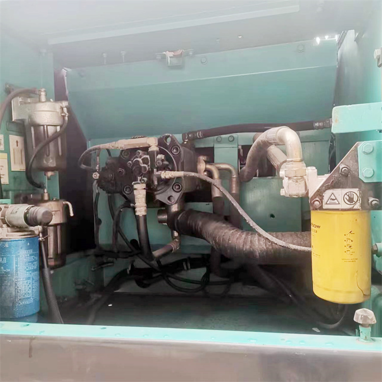 Japan Original 26 Ton Used Excavator Kobelco SK260 Earth-Moving Machinery Good Condition