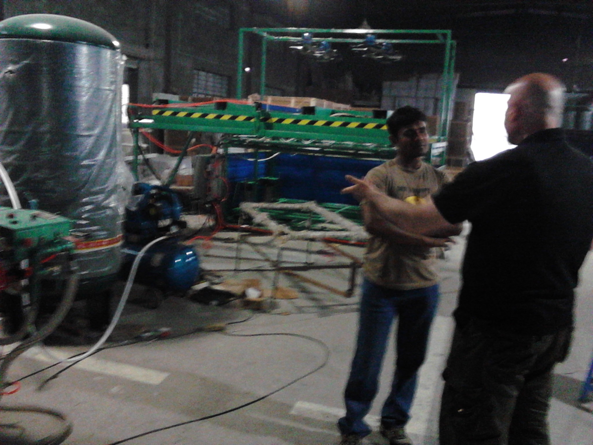 acrylic bathtub making skills training--customer from Saudi Arabia