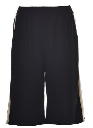 Black Color Womens Leisure Shorts / Plus Size Casual Shorts With Ribbon In