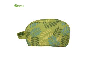 China 600D polyester Toiletry Kit Duffle Travel Luggage Bag with printing material factory