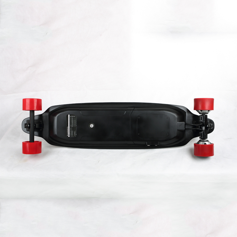 Durable High Speed Electric Skateboard Four Wheels Canadian Wood Maple
