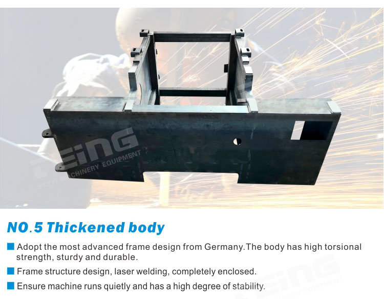 80mm Max. Cutting Height Woodworking Machinery Sliding Table Saw with CE Certification
