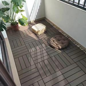 China Water Absorption Expansion Rate 2.5% Brown Wood Plastic Composite Decking for Garden factory