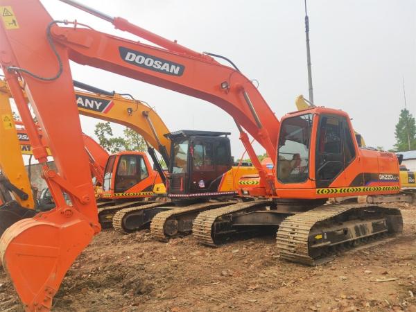 Used Track Digger Doosan Dh220LC-7, Secondhand Crawler Excavator 220, 225 300