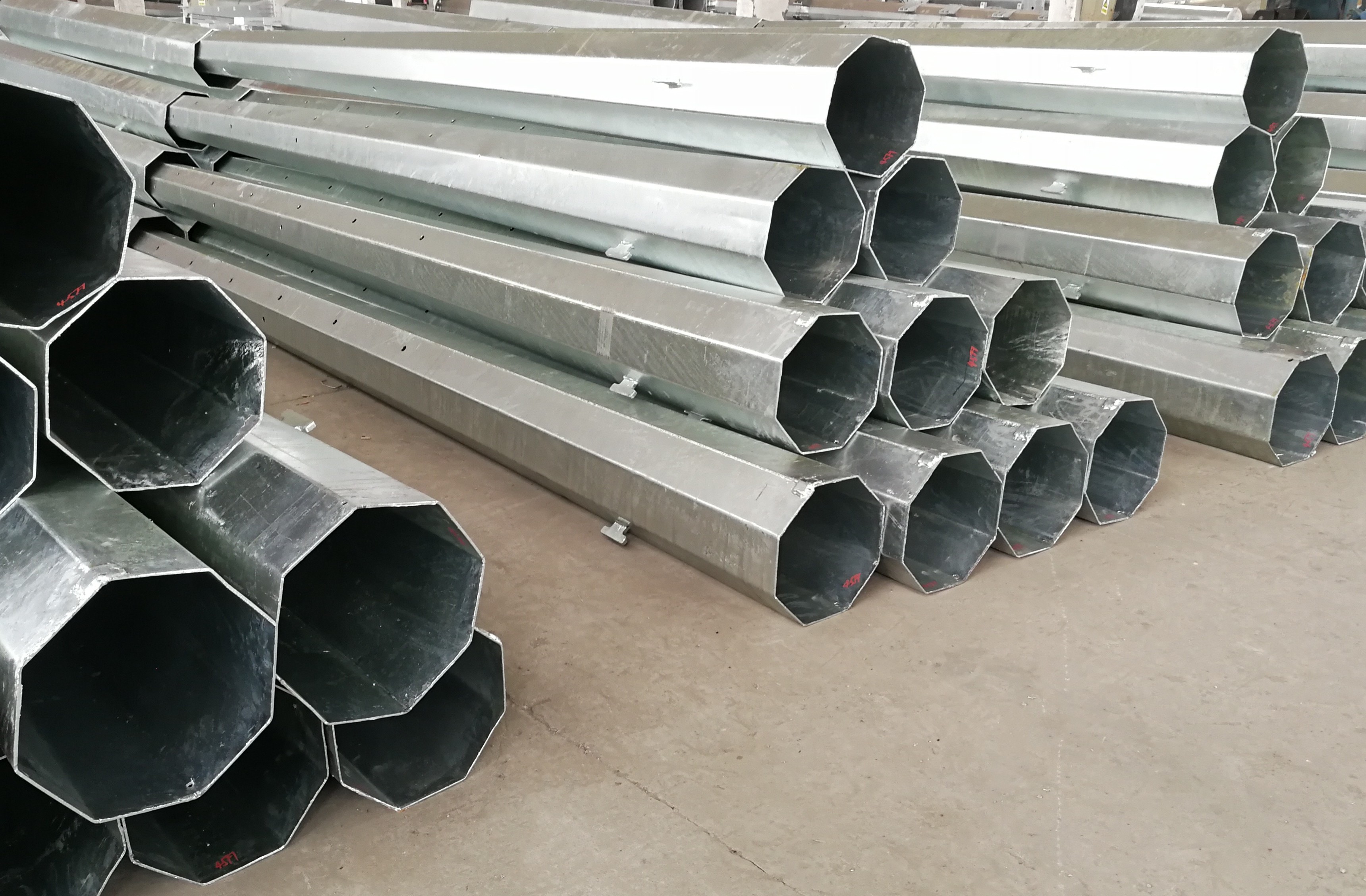2.5mm Transmission Line Electric Steel Pole Octagonal Galvanized Steel Utility Pole