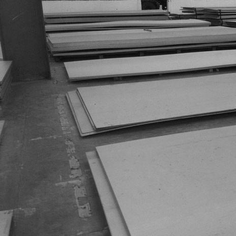 S32205 2205 Stainless Steel Plate Specific Heat Capacity 0.46KJ/Kg.K Hardness