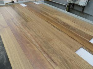 China Quality Matt Australian Spotted Gum Solid Timber Flooring , Tongue And Groove factory