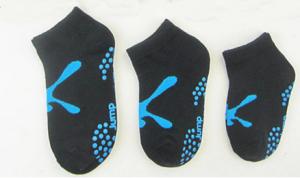 China non slip no skid jump socks factory