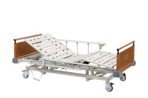 China Adjustable Luxurious ICU Hospital Bed / Medical Patient Bed with Steel Bedboards factory