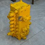 723-57-12306 723-56-11200 723-57-11700 Excavator Main Control Valve Assembly for