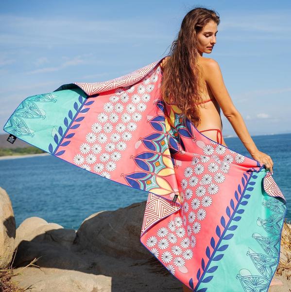 Promotional Fast Drying Microfiber Sublimation Floral Beach Towel Digital