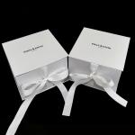 Square Custom Logo Luxury Foldable White Cardboard Gift Packaging Paper Box With