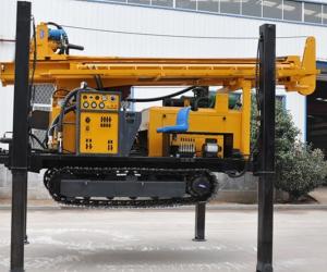 China Crawler Type Water Well 400 Meter Pneumatic Drilling Rig factory