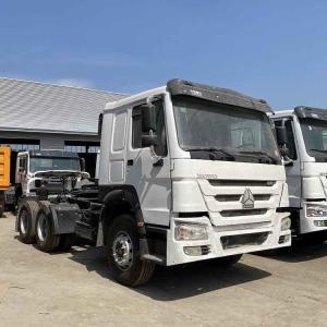 China Sinotruk Howo Tractor Truck Head 6x4 with WD615.47 Engine and 2 Passengers in Market factory