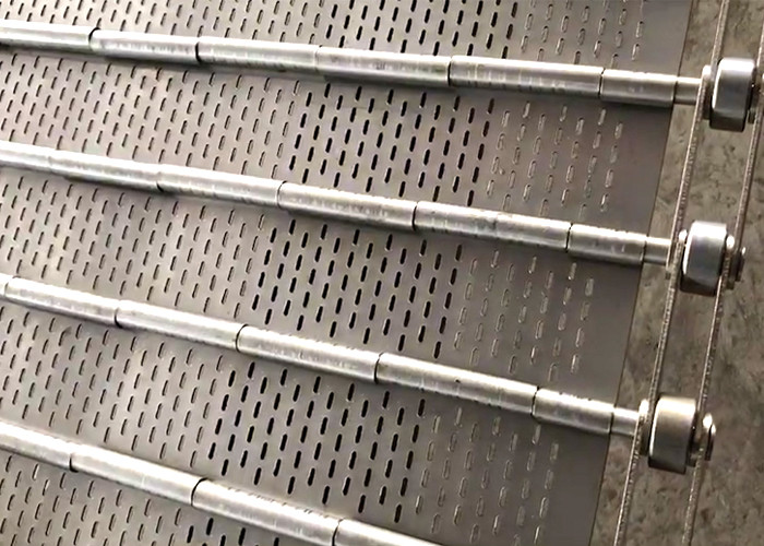 Food Industry Plate Link Conveyor Belt Customized Demension Durable Structure