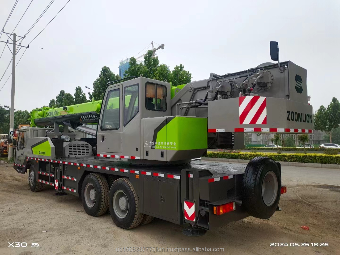 Excellent Performance Used Zoomlion 30 Ton Crane and Ready for 0-2000 Working Hours