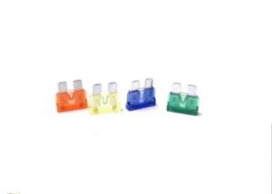 China 32VDC 1000A Medium Automotive Fuses With PC Housing factory