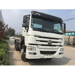 White Sinotruk Howo Series Prime Mover Truck International Zz4257s3241 400L