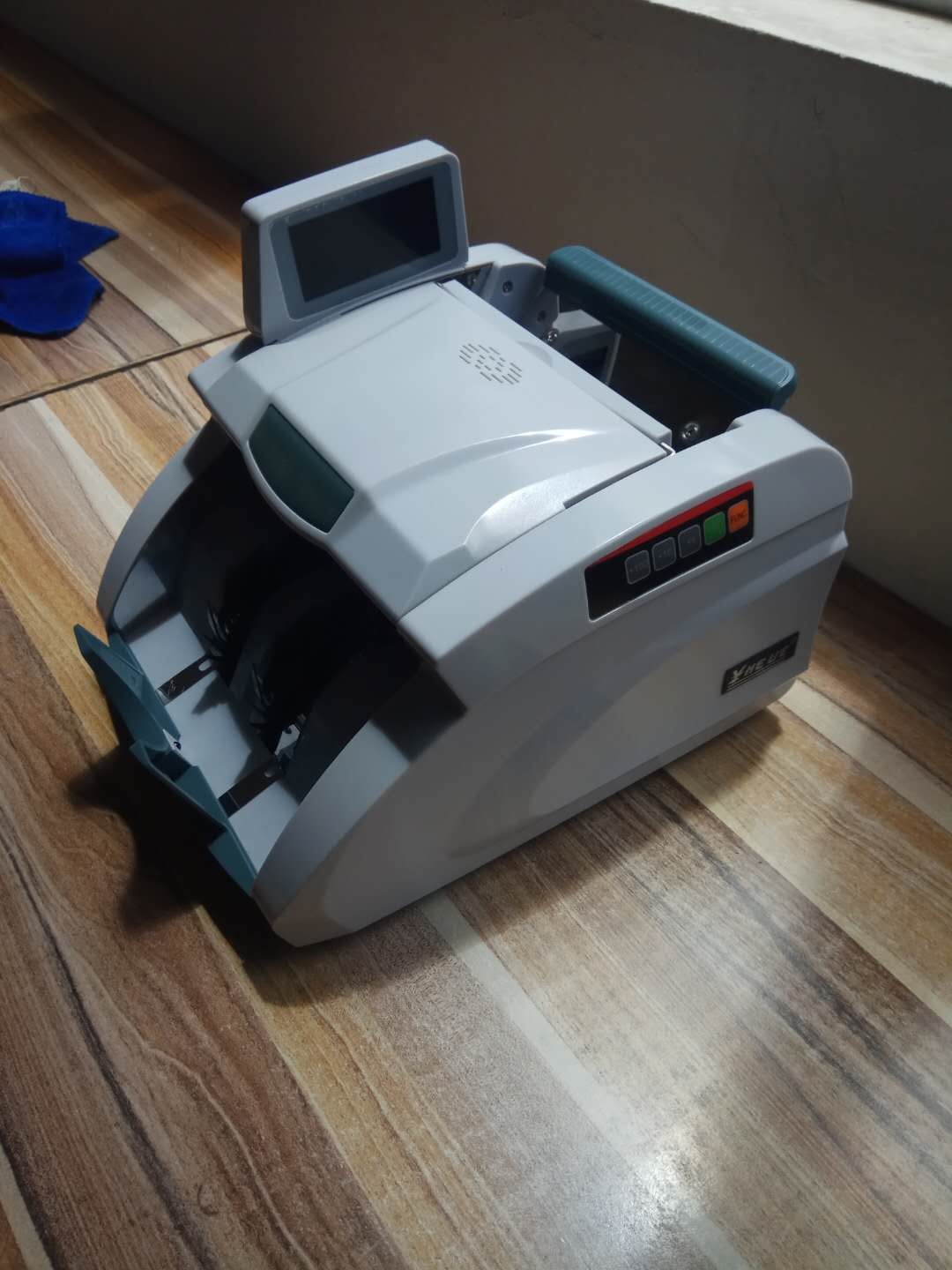 THB VALUE COUNTING MACHINE with UV IR MG Detection Heavy-duty Suitable for Bank Use