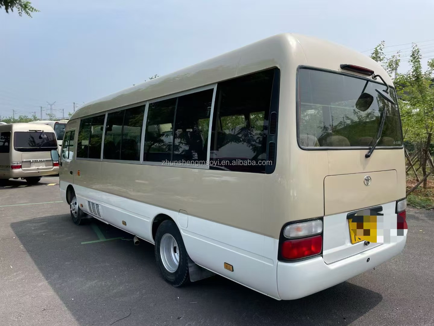3 Diesel Gasoline Fuel RHD Manual Transmission Mini Bus < 23 Seats