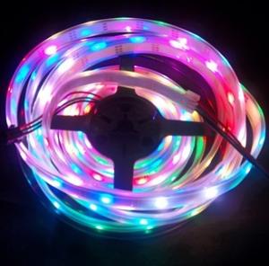China Digital 5050 5V WS2811 30leds/m Flexible led strip factory