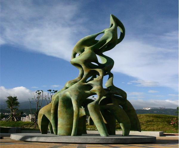 Large Outdoor Bronze Sculpture Handmade Casting Finish For Plaza Decoration