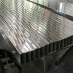 JIS 304 310 Stainless Steel Pipe HL Square Tube 20mm For Decoration