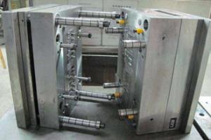 China Medical Parts Molding 8407 Plastic Injection Tool factory