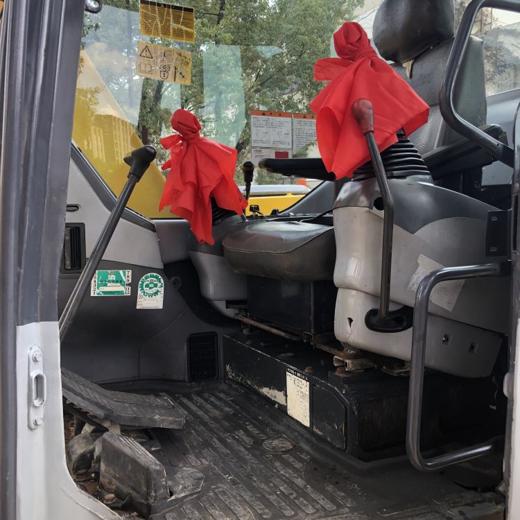 Good Health and Low Operating Cost 8 Ton Used Mini Komatsu PC78 Excavator in Japan