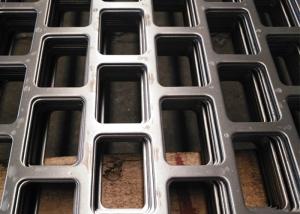 China SS Steel Perforated Metal Can Be Used For Lining Plate of Shale Shaker Screen factory