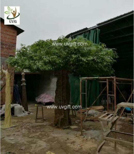 UVG indoor large fake trees realistic banyan tree with silk leaves for sale