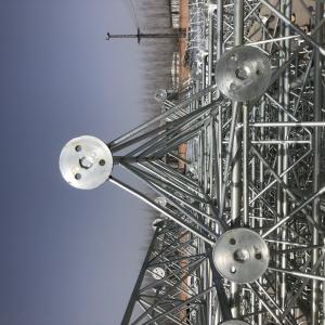 China 3 Leg Supported Steel Mast 120m Guyed Wire Tower factory
